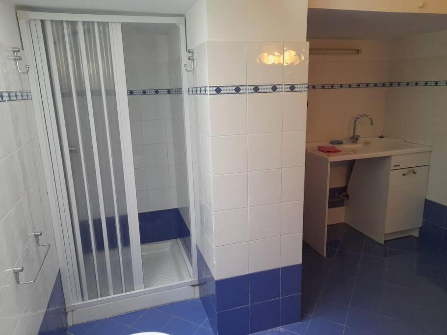 אבולה Casa Vacanze A 2 Minuti Dal Mare מראה חיצוני תמונה