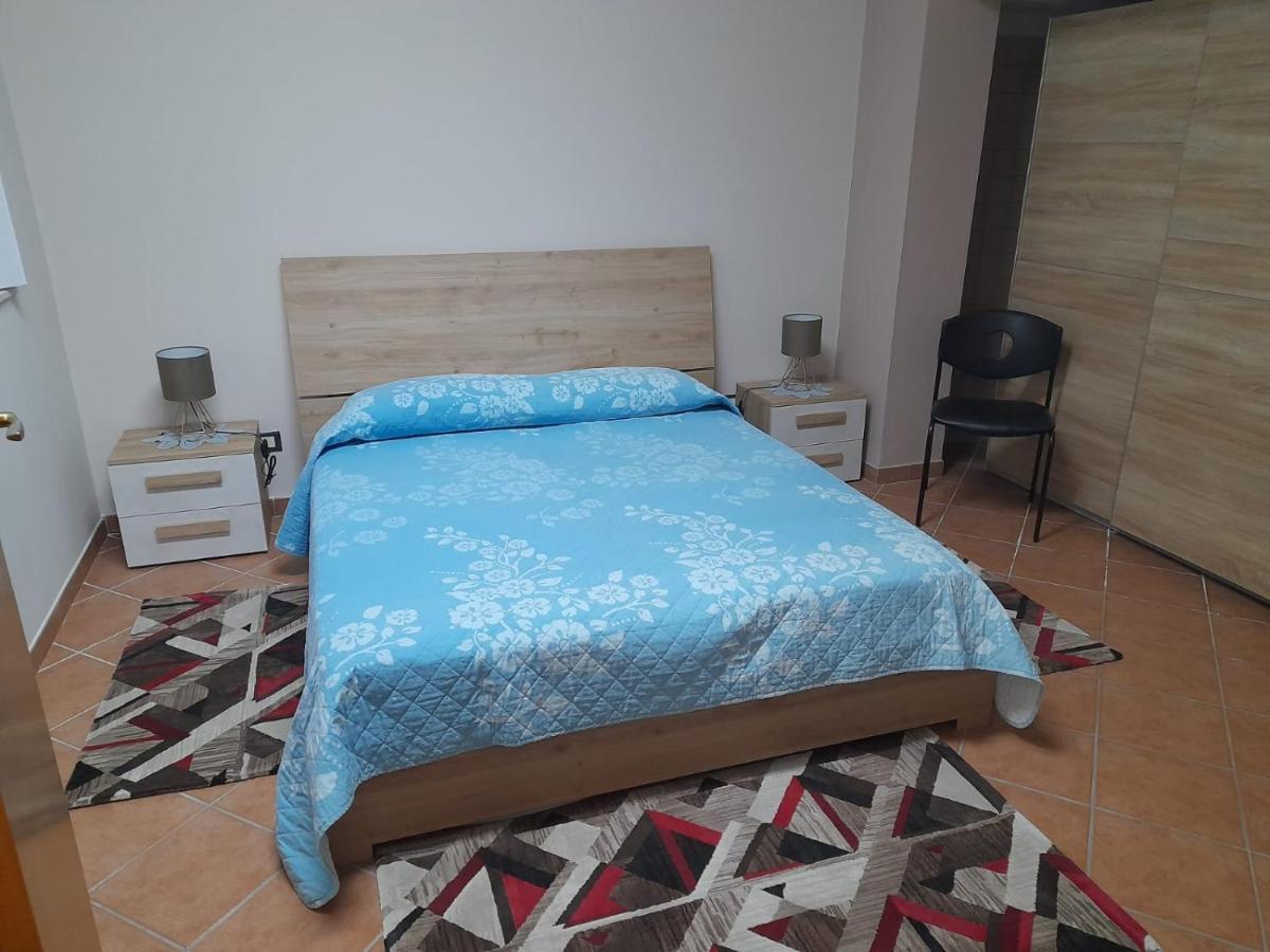 אבולה Casa Vacanze A 2 Minuti Dal Mare מראה חיצוני תמונה